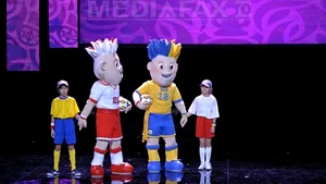 Mascota Euro 2012, prezentată la Varşovia