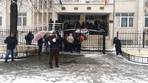 FOTO, VIDEO Înmatriculările de autoturisme au crescut cu 150% în Prahova, după eliminarea timbrului de mediu