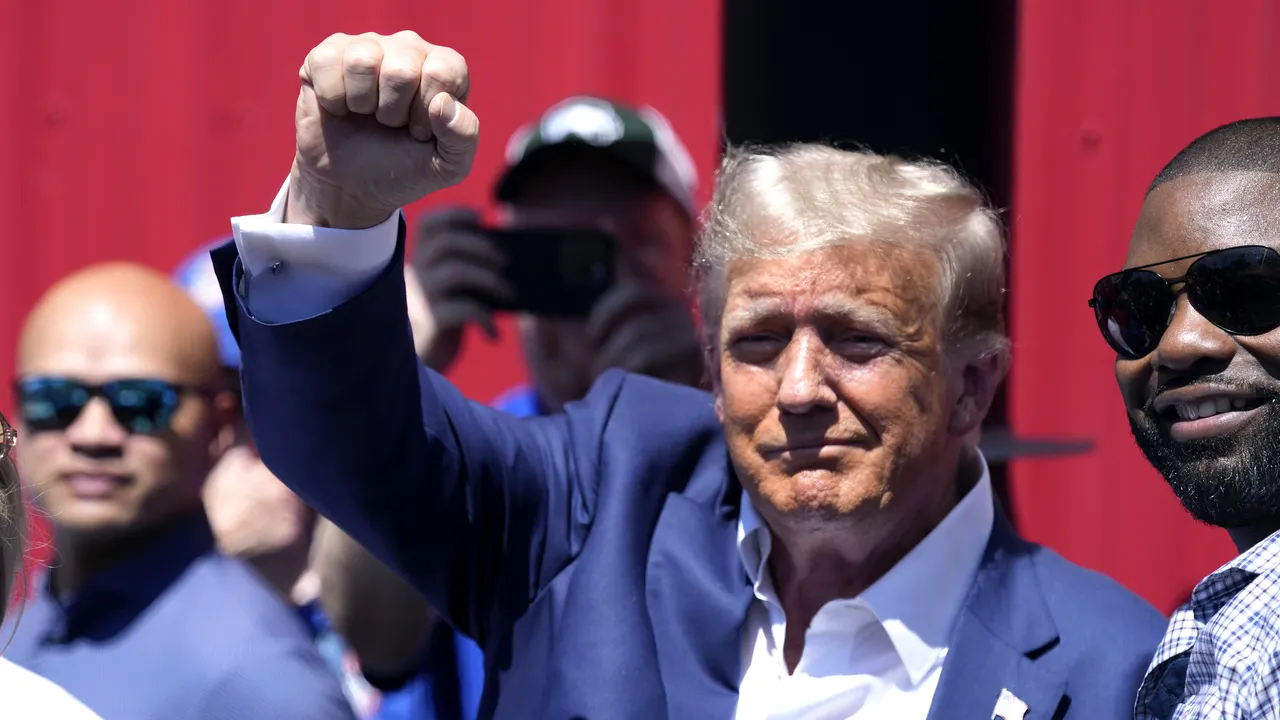 Trump respinge vehement suspiciunile privind acţiuni comise după scrutinul prezidenţial din 2020
