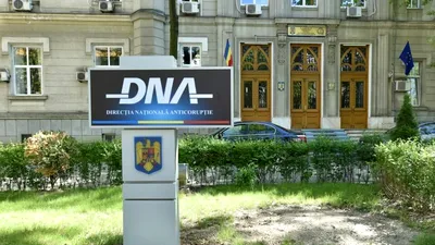 JUSTIȚIE Mită pentru posturi într-un spital: 11.000 de euro și bijuterii din aur. Fostul manager și-a recunoscut faptele
