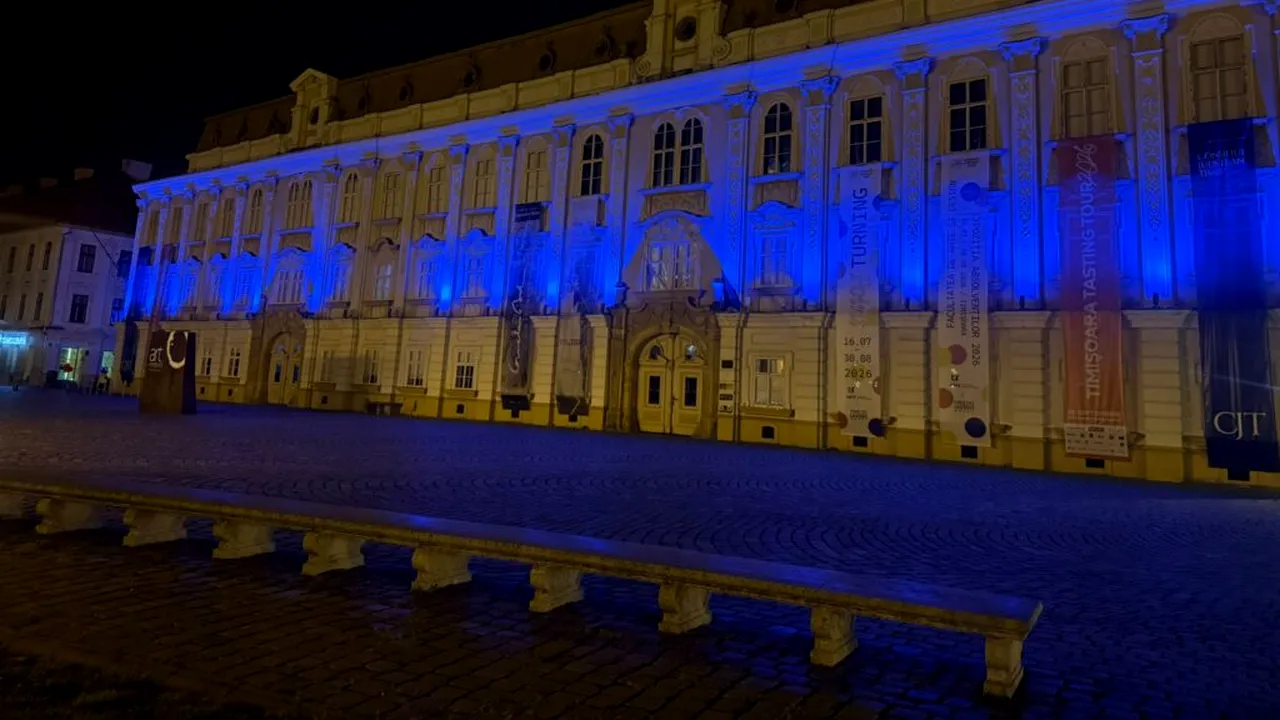 „Parcă sunt date cu aspiratorul!”. O italiancă a vizitat un celebru oraș din România și a rămas complet șocată de ce a găsit pe străzi