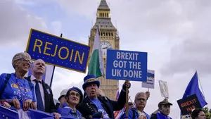 Peste 58% dintre britanici vor să reintre în Uniunea Europeană