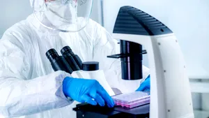 COMENTARIU Marius Oprea: Noul vaccin anticovid CoVAC-1 din Germania şi boii din Româna