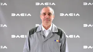 Francezii de la Renault pun un nou român la conducerea Dacia. Cine este Sile Fulga, cel ce va prelua conducerea uzinei auto