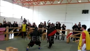 Deva: Concursuri medievale, simulări de lupte între cavaleri şi lecţii de spadă, la 