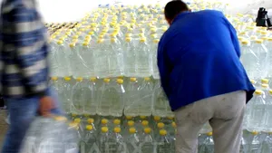 Deţinerea a peste 40 litri de alcool etilic ar putea fi pedepsită cu închisoare