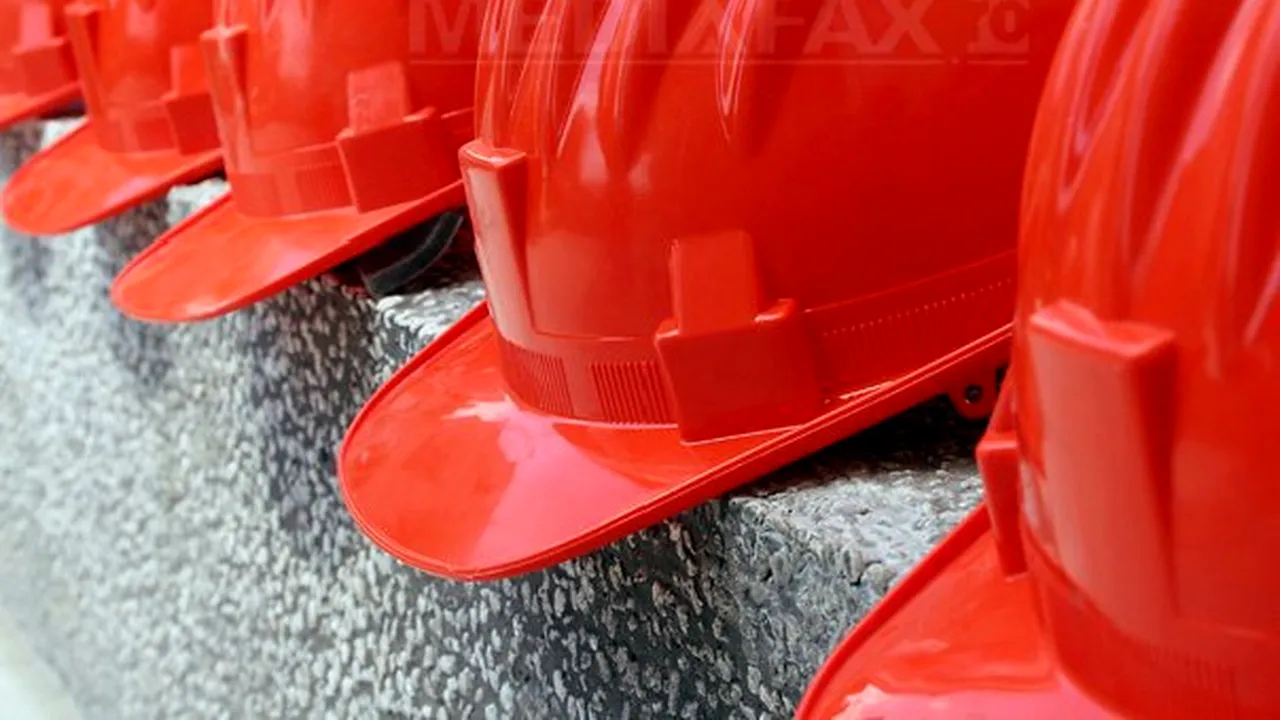 Angajaţii Complexului Energetic Hunedoara îşi vor primi salariile