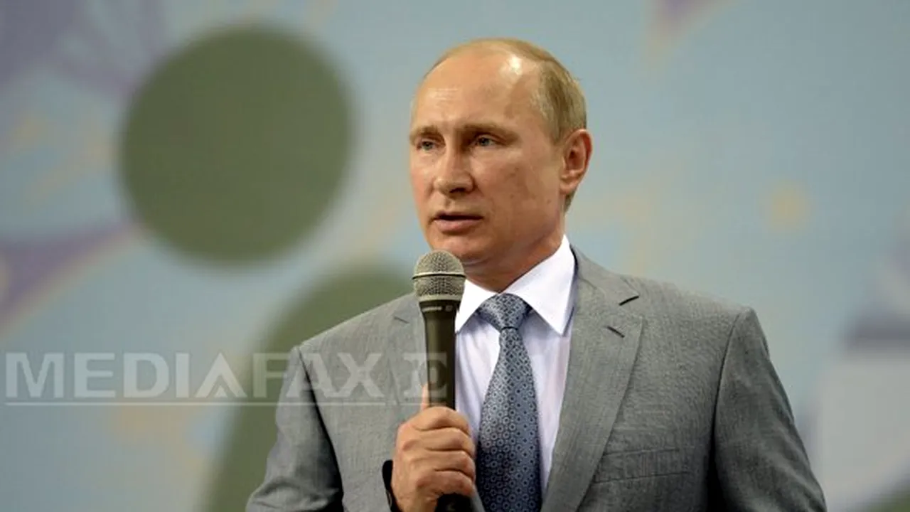 Vladimir Putin critică politica 