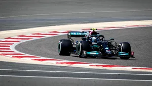 Mercedes, testare dificilă în Bahrain