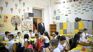 Închiderea şcolilor, criticată dur de un fost ministru al educaţiei: „Statul comunică elevilor că şcoala nu este aşa importantă”