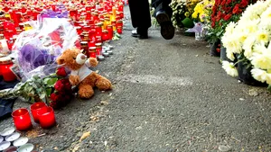Miracolul de după tragedia din Colectiv. Copilul venit să aline familia ce şi-a pierdut băiatul în incendiu: ”Am făcut naveta între cer şi pământ”