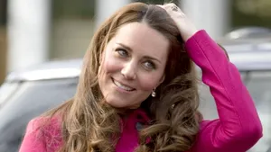 Ducesa de Cambridge a născut o fetiţă. Copilul este al patrulea la rând în succesiunea la tronul Marii Britanii - VIDEO