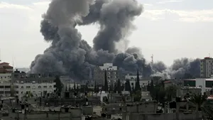 Cel puţin 205 de morţi, potrivit unui nou bilanţ al raidurilor israeliene din Fâşia Gaza (Galerie Foto)