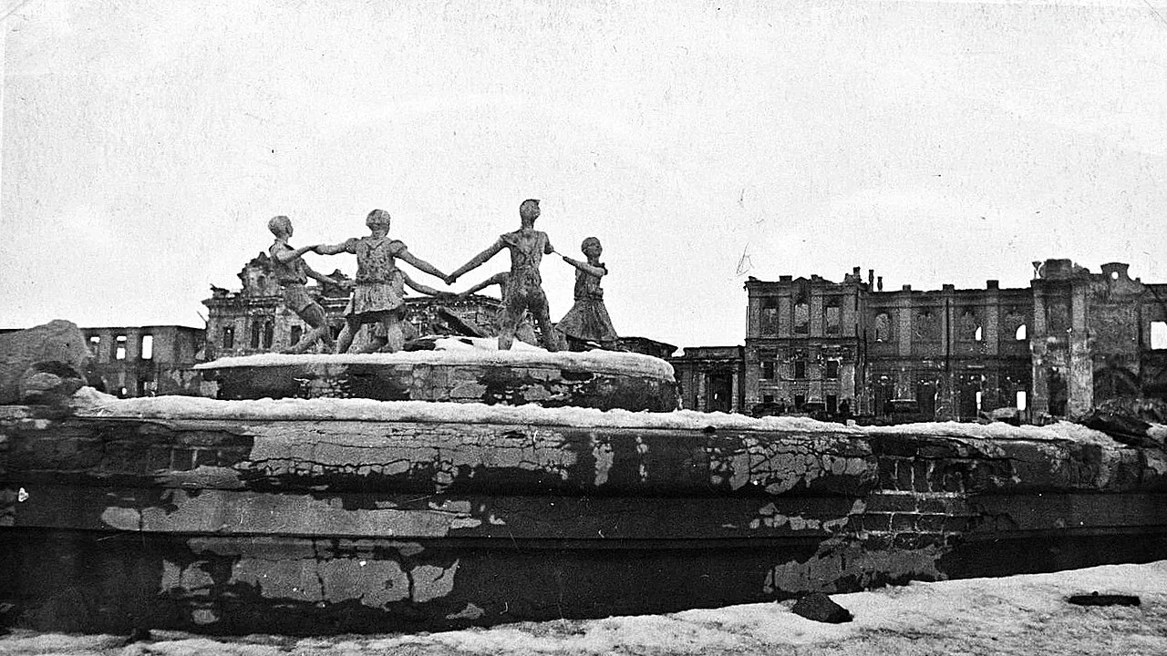Ion Cristoiu: La Stalingrad şi-a spus cuvîntul demoralizarea Armatei Române