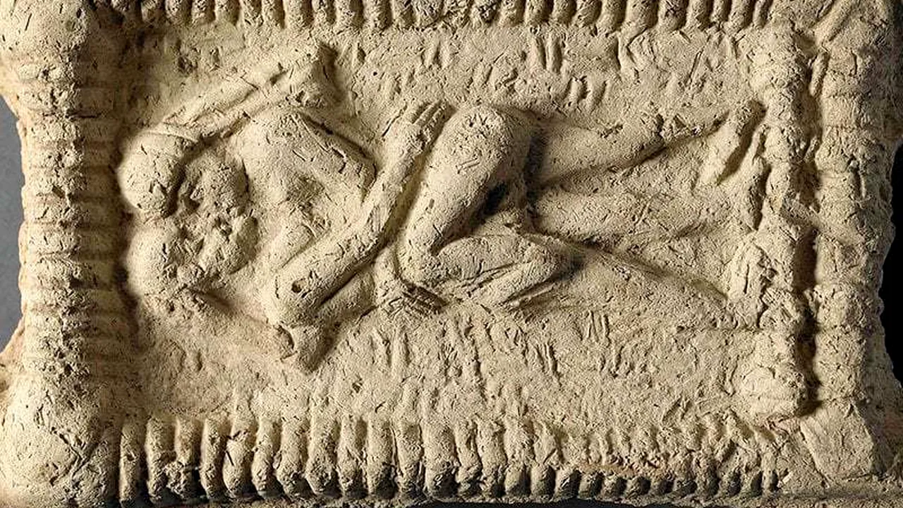Mesopotamia - leagănul civilizaţiei şi locul primului sărut consemnat din istoria omenirii 