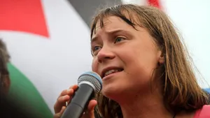 Greta Thunberg afirmații dure: „Am fost răpiți și torturați de armata israeliană”