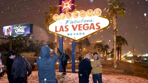 Spectacol rar la Las Vegas: Prima ninsoare după mai mulţi ani | VIDEO