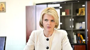 Soţul fostului ministru Claudia Boghicevici, internat la spital după ce ar fi fost bătut de un bărbat din echipa USL