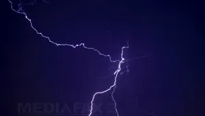 Hunedoara: O femeie a murit, iar alta a fost grav rănită după ce au fost lovite de un trăsnet