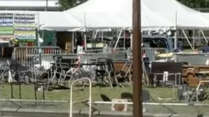 INCIDENT la un festival din SUA: Un om a murit şi alţi 20 au fost răniţi, după ce un cort s-a prăbuşit - VIDEO