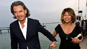 Tina Turner s-a căsătorit cu producătorul muzical Erwin Bach