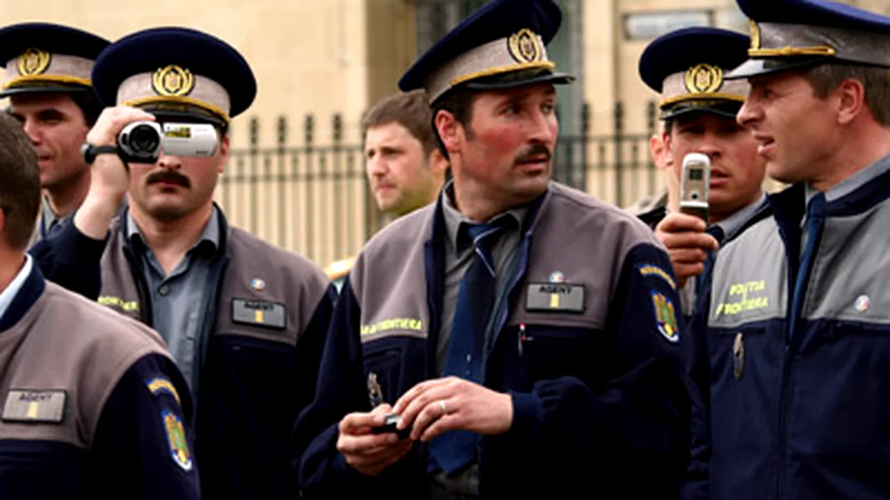 Poliţiştii cer protecţie şi salarii mai mari