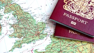 La ce întrebări trebuie să răspunzi dacă vrei cetăţenie britanică. Vezi dacă treci testul