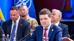 Nicușor Dan, declarații de presă după summitul B9: România își propune să crească cheltuielile pentru apărare la 5% din PIB / Lupta împotriva violenței domestice va fi o prioritate / Țara nu se află în pericol de a pierde fonduri europene