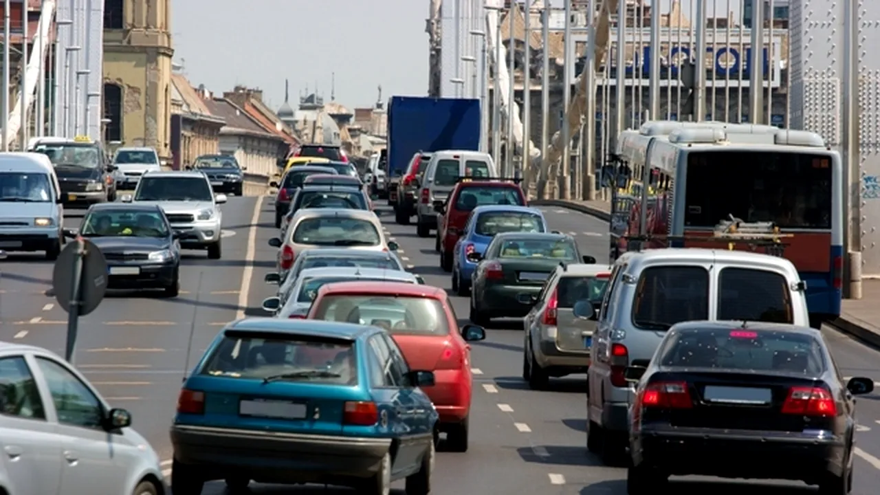 Înmatriculările de autoturisme noi au crescut în primul semestru cu 5%, la 33.000 de unităţi