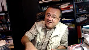 Ironizat în legătură cu simpatiile sale faţă de “femeile preşedintelui”, Cristoiu contraatacă