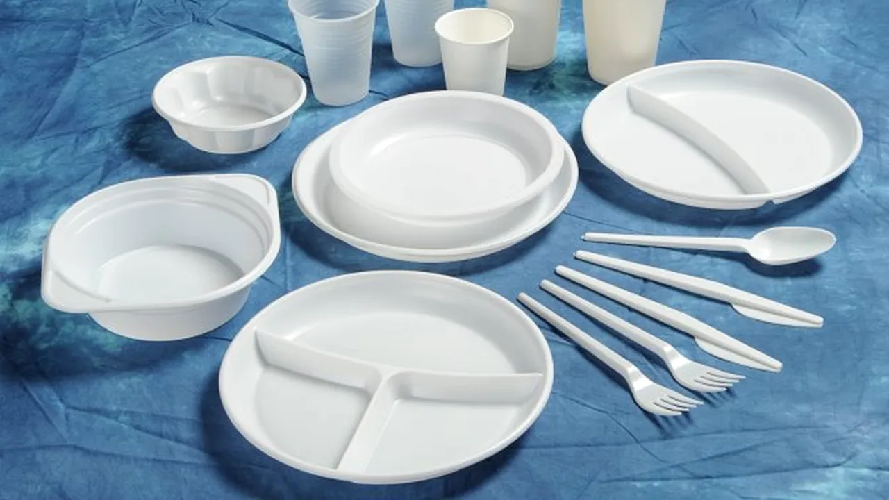 Israelul va renunţa la taxa pe plastic, în ciuda preocupărilor legate de mediu