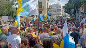 Proteste ample, cu mii de persoane, față de turismul excesiv în Insulele Canare