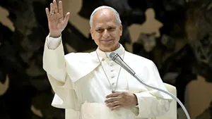 Papa Leon schimbă regulile la Vatican. O femeie laică ajunge într-o funcție de conducere