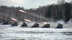 Rusia nu sperie doar Ucraina. Prezenţa militară în Belarus ameninţă Polonia şi Ţările Baltice