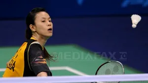 Cât slăbeşti alergând după fluturi: o cură de slăbire inedită