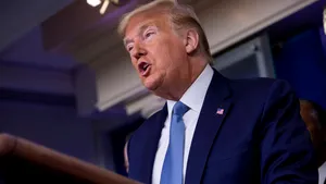 Donald Trump confirmă. Două substanţe, combinate, pot fi tratamentul pentru Coronavirus
