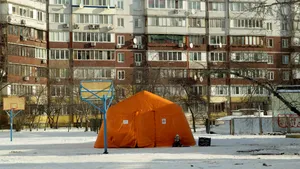 Mii de clădiri fără căldură în Kiev după noi atacuri asupra infrastructurii