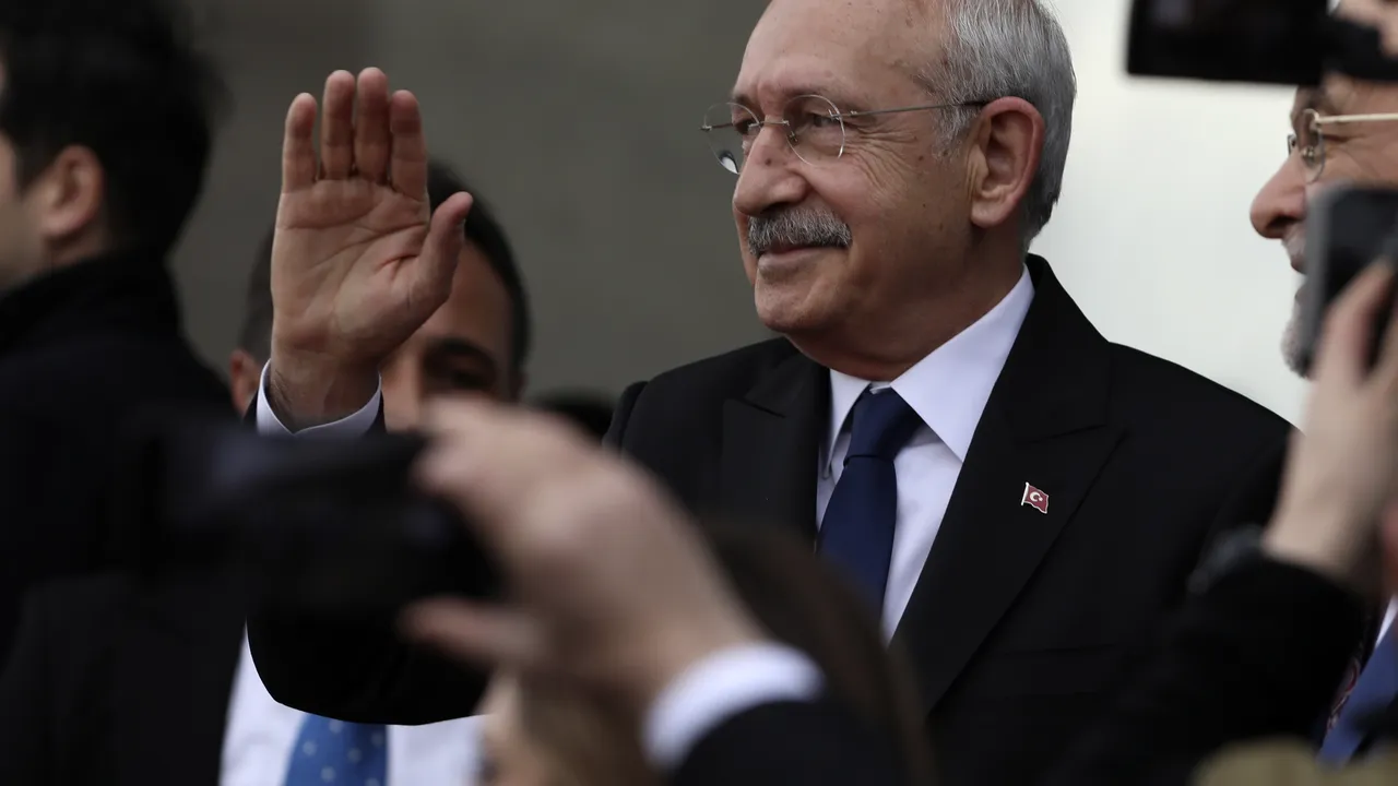 Opoziţia turcă şi-a desemnat candidatul la alegerile prezidenţiale. Kemal Kiliçdaroğlu se va confrunta cu Recep Erdogan