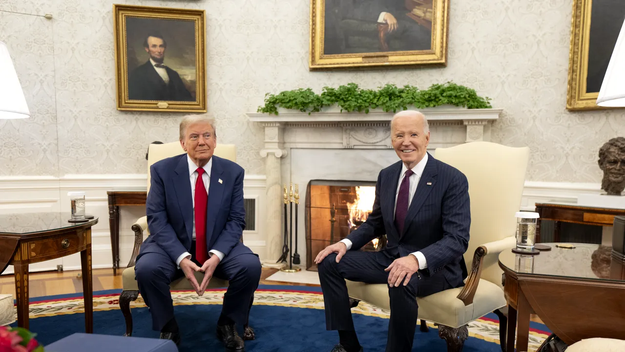 Biden ia în considerare să acorde graţierea preventivă pentru criticii lui Trump - surse