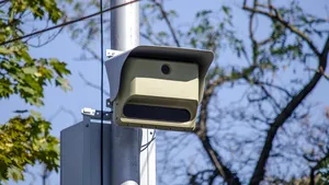 Atenţie, şoferi! Două noi camere fixe pentru controlul rovinietelor, de azi pe străzile patriei: la cât ajung amenzile