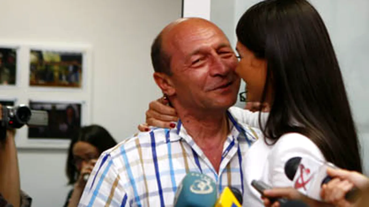 GALERIE FOTO: EBA a sărbătorit rezultatele alegerilor