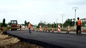 MT a semnat contractele pentru extinderea la patru benzi a unor sectoare ale centurii Bucureşti
