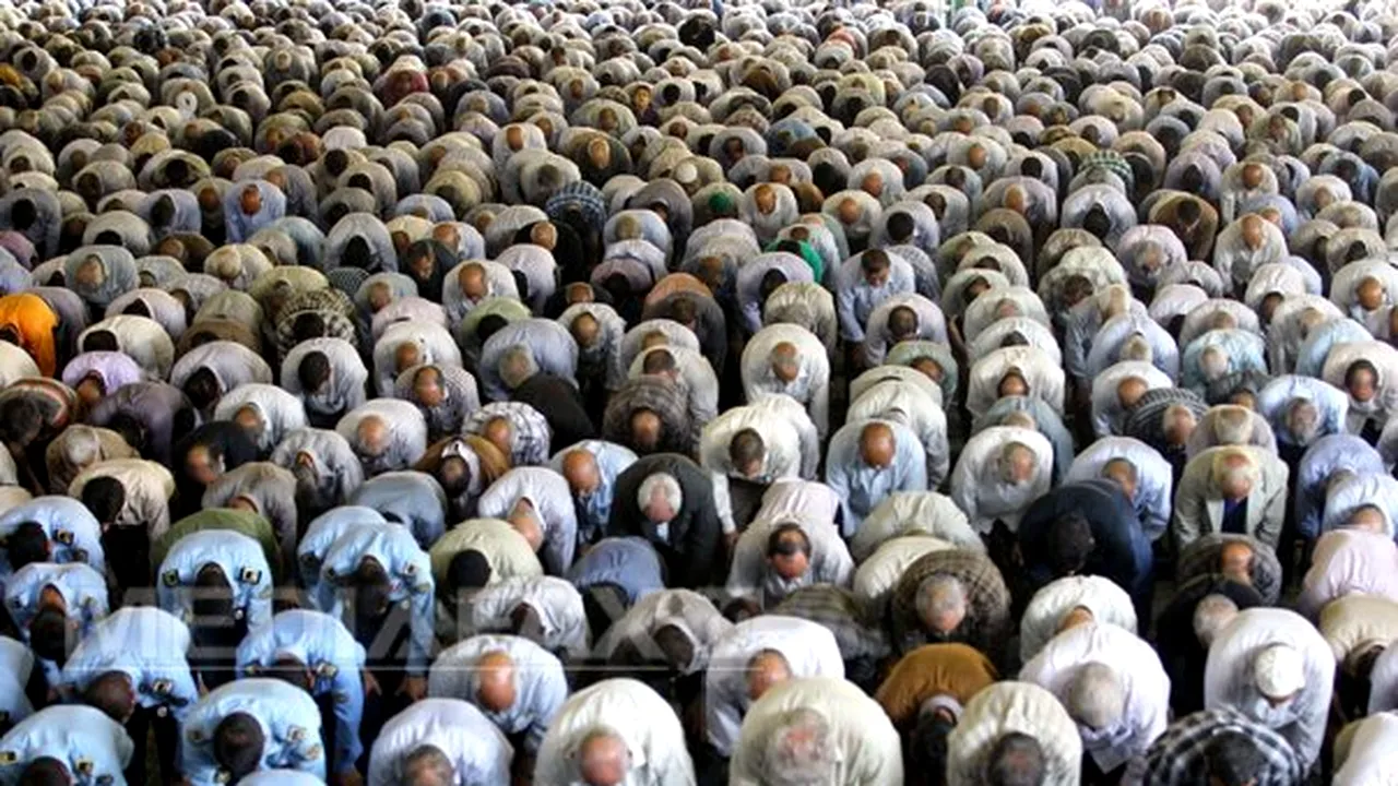Doi iranieni au fost biciuiţi pentru că au mâncat în orele de post din perioada Ramadanului