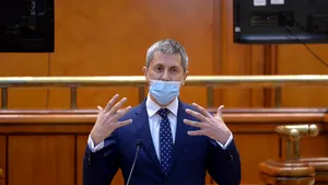 Reacţia lui Dan Barna, în urma exploziei de cazuri COVID-19: „Strategia anti-pandemie nu funcţionează” / Lipsă de direcţie la nivelul Guvernului