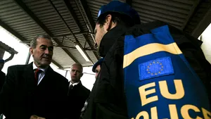 Şeful Misiunii Eulex Kosovo i-a vizitat pe jandarmii români