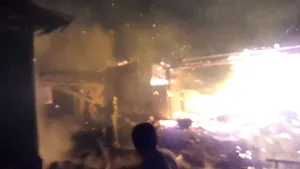 Caz REVOLTĂTOR la Suceava: O femeie a ajuns la spital după ce i-a fost incendiată casa, de Înviere | FOTO