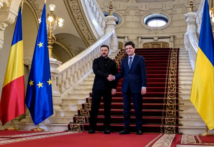 Live Text Zelenski a ajuns la București pentru discuții cu Nicușor Dan și Ilie Bolojan. Se vor semna trei documente. VIDEO