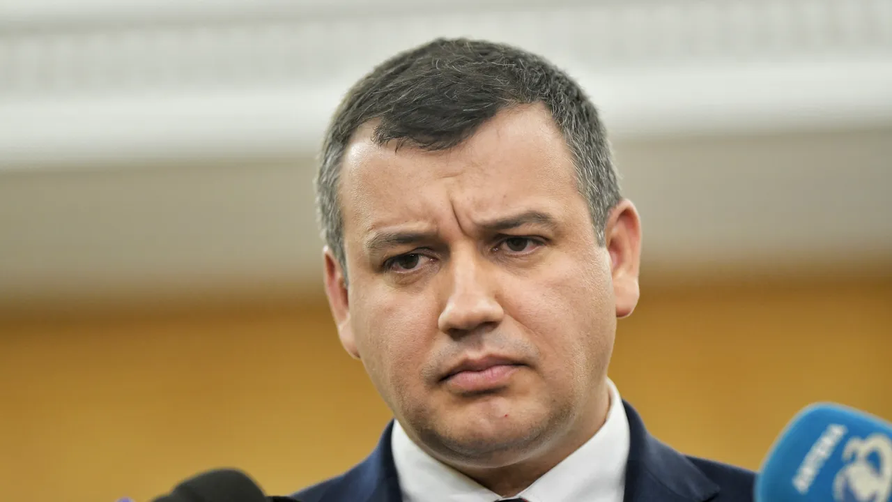 Eugen Tomac, blocat în SUA după instituirea stării de urgenţă: Nu am mai văzut niciodată aeroporturi goale şi oameni speriaţi de semenii lor