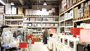 STUDIU: Piaţa bunurilor de folosinţă îndelungată a crescut în trimestrul doi, susţinută de telecom