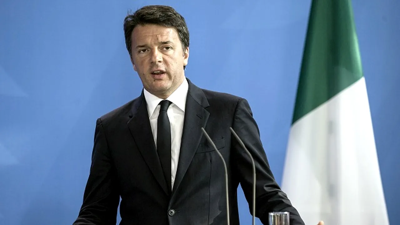 Premierul italian Matteo Renzi cere UE să suspende finanţarea europeană pentru statele care refuză să primească imigranţi